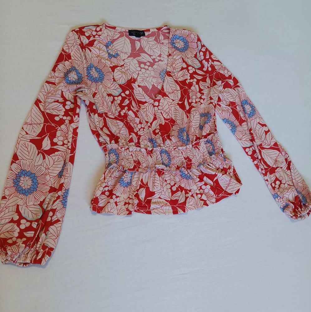 Topshop Sz 8 Red, Blue, and White Floral Print Lightweight Stretchy Feminine Top